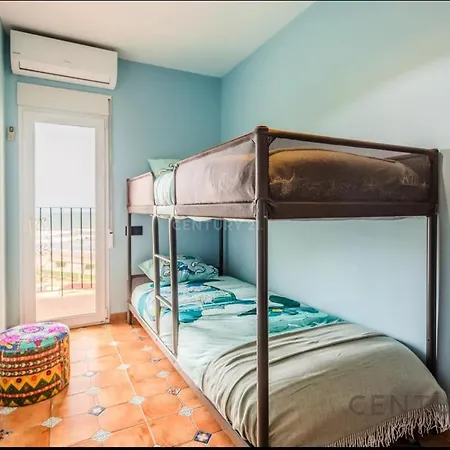 Charming Coastal Retreat * 阿尔博拉亚
